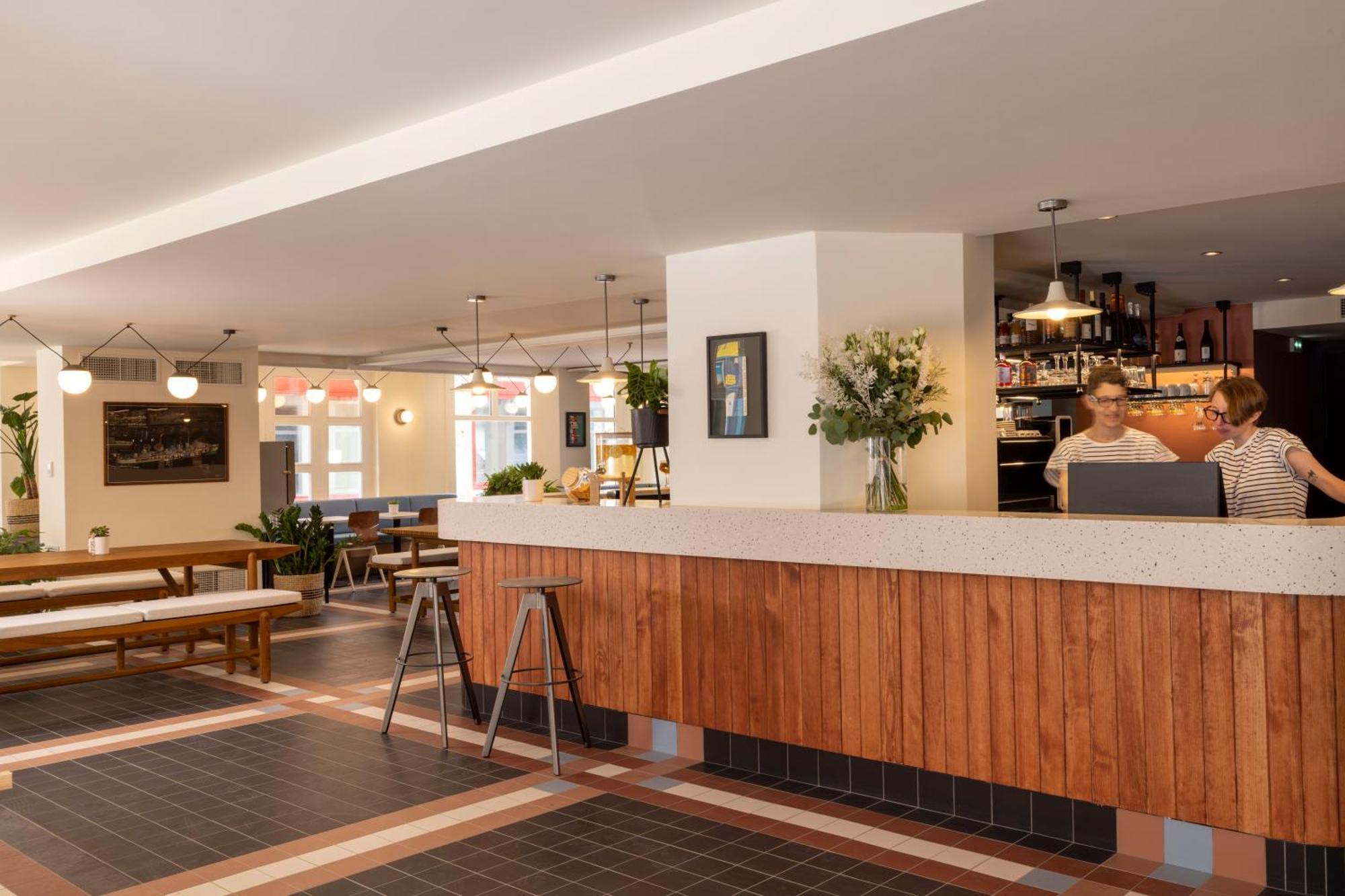 Best Western Plus Hotel Cargo Dunkirk Bagian luar foto